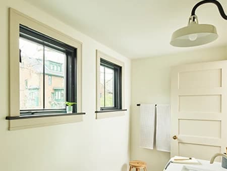 Pella Lifestyle Series windows in a bathroom